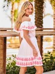 Sosandar White Embroidered Bardot Crinkle Beach Dress - Image 3 of 5