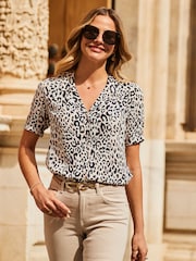 Sosandar White Animal Print Short Sleeve Relaxed Fit Shirt - Image 1 of 5