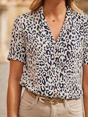 Sosandar White Animal Print Short Sleeve Relaxed Fit Shirt - Image 5 of 5