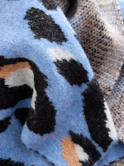 Eleanor Bowmer Blue Leopard knitted Scarf - Image 5 of 6