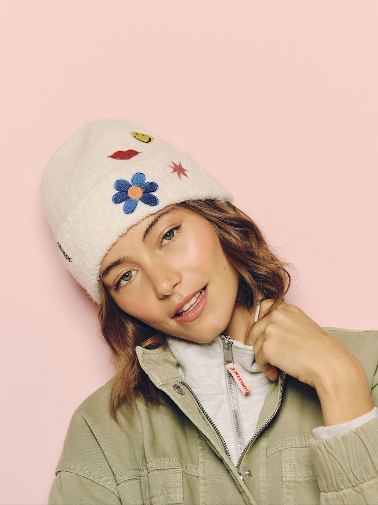 Eleanor Bowmer Cream Knitted Beanie - Image 1 of 7 Eleanor Bowmer Cream Knitted Beanie - Image 1 of 7