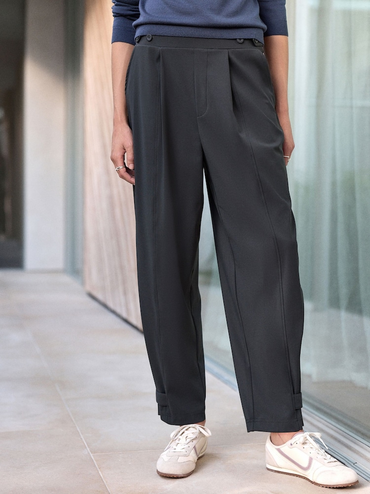 שחור - N. Premium Barrel Trousers - תמונה 2 מתוך 8 שחור - N. Premium Barrel Trousers - תמונה 2 מתוך 8