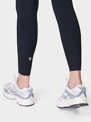 Sweaty Betty Black Therma Boost Heat Tech Walking Leggings - Image 5 of 9
