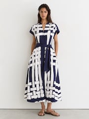Reiss Navy/Ivory Samira Scarf-Print Belted Midi Dress - Image 3 of 8
