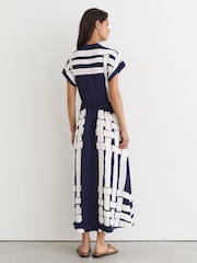 Reiss Navy/Ivory Samira Scarf-Print Belted Midi Dress - Image 5 of 8
