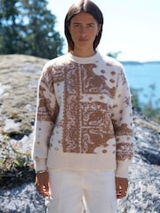 Ecru/Camel Brown Relaxed Long Sleeve Crew Neck Jumper - Image 2 of 7