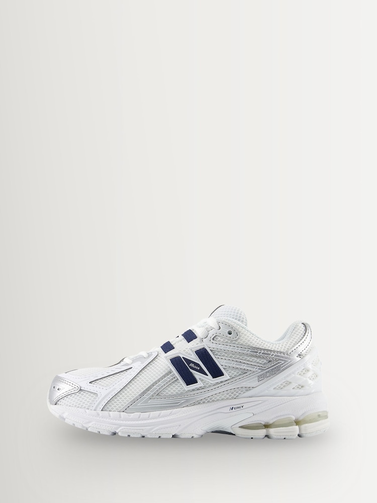 New Balance White/Black 1906 Youth Trainers - Image 2 of 6