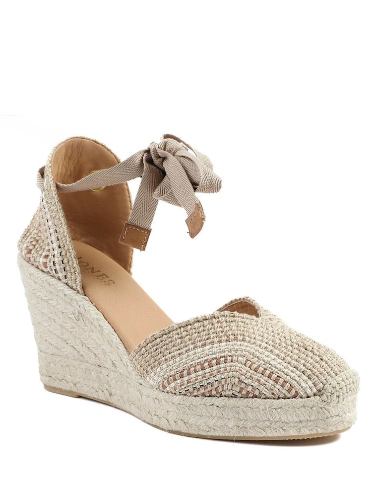 Jones Bootmaker Cream Alivia2 Leather Wedge Espadrilles Shoes - Image 2 of 5 Jones Bootmaker Cream Alivia2 Leather Wedge Espadrilles Shoes - Image 2 of 5