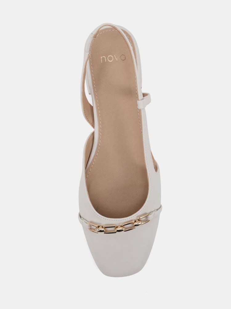 Blanco - Novo Wide Fit Fizz Chain Detail Slingback Flat Shoes - Imagen 6 de 6 Blanco - Novo Wide Fit Fizz Chain Detail Slingback Flat Shoes - Imagen 6 de 6