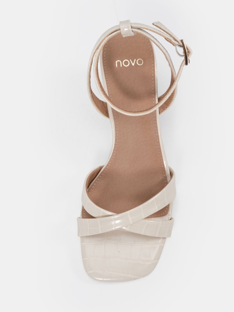 Blanco - Novo Bexley Cross Front Ankle Strap Wedge Sandals - Imagen 6 de 6