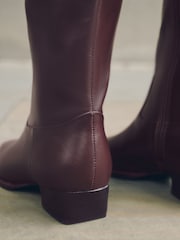 Burgundsko rdeča - Usnjeni škornji do kolen Forever Comfort® Chisel Toe Western Style - Slika 10 iz 11