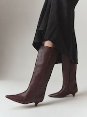Burgundsko rdeča - Usnjeni škornji do kolen Forever Comfort® Chisel Toe Western Style - Slika 4 iz 11