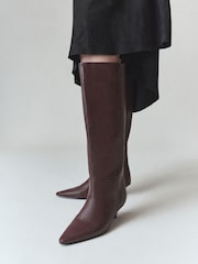 Burgundsko rdeča - Usnjeni škornji do kolen Forever Comfort® Chisel Toe Western Style - Slika 7 iz 11