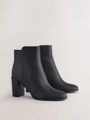 Czarny - Buty Forever Comfort® na wysokim obcasie klockowym - Obraz 2 z 5