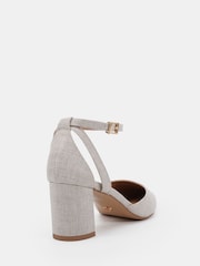 Natural - Novo Wide Fit Imelda Two Part Block Heel Court Shoes - Imagen 4 de 6