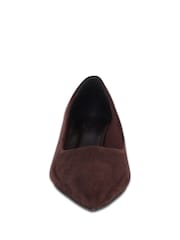 Off The Hook Tilly Suede Pointed Toe Kitten Heel Court Shoes - Bild 4 von 6