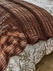 Copriletto in velluto di cotone con bordo smerlato Laura Ashley Brady - Immagine 2 di 4