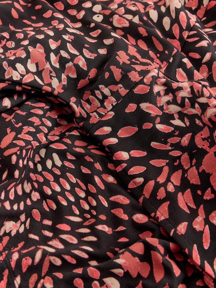 فستان جيرسيه تشكيلة Madeline من White Stuff - صورة 5 من 5 فستان جيرسيه تشكيلة Madeline من White Stuff - صورة 5 من 5