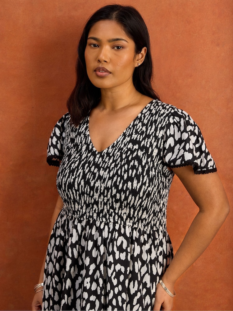 Live Unlimited Black Animal Print Shirred Midi Dress - Image 2 of 6