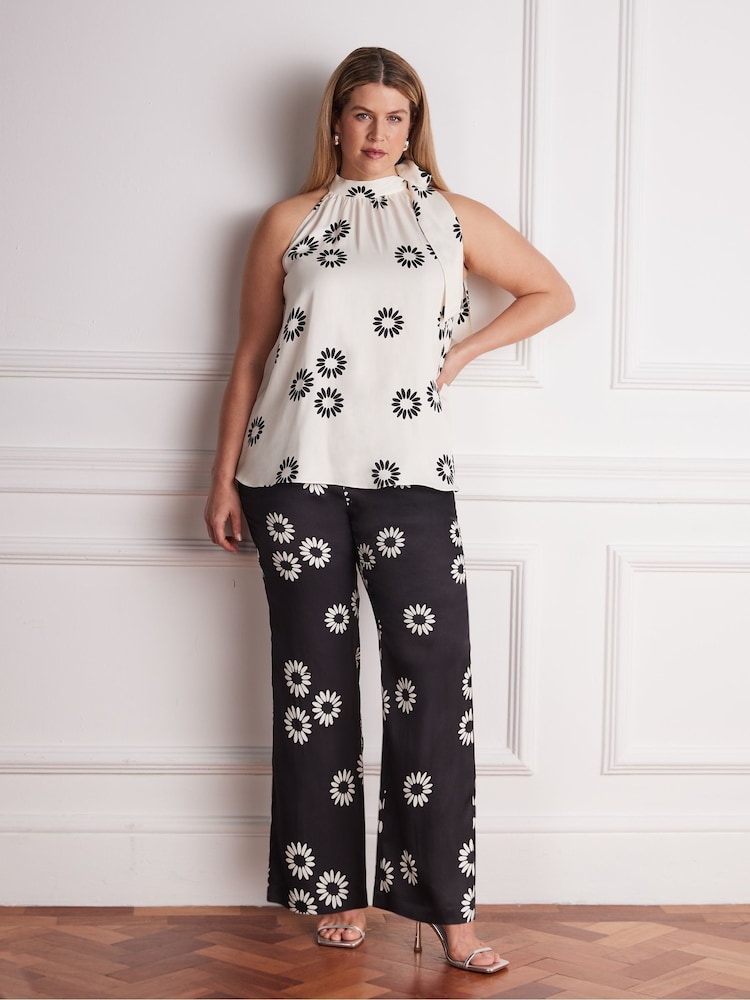 Live Unlimited Black Floral Print Straight Leg Trousers - Image 1 of 1