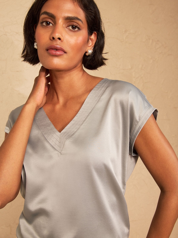 Love & Roses Grey V-Neck Satin Front Jersey T-Shirt - Image 2 of 4 Love & Roses Grey V-Neck Satin Front Jersey T-Shirt - Image 2 of 4