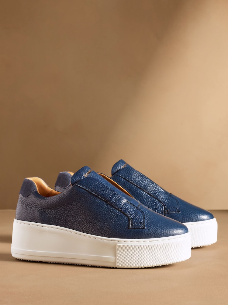 ネイビー ブルー - Russell & Bromley Park Up レースレス フラットフォーム スニーカー - 画像 1 / 7