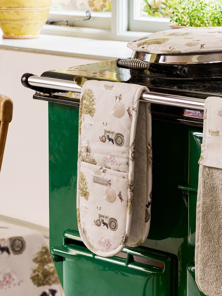 Sophie Allport Neutral Stone Farm Friends Double Oven Gloves - Image 1 of 3