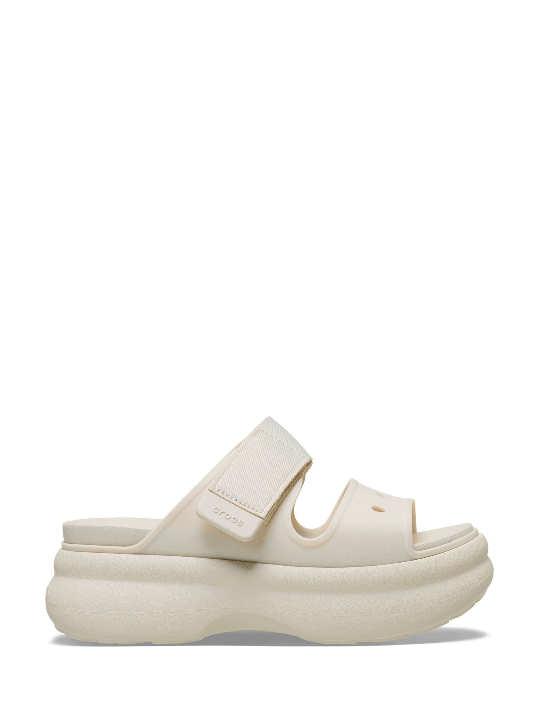Comprar Creme - Sandálias Crocs Soho com duas tiras from Next Brazil