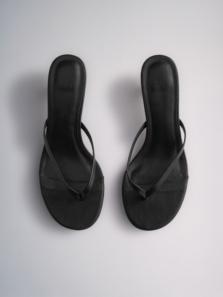 The Set Toe Thong Heel Sandals Black - Image 2 of 5 The Set Toe Thong Heel Sandals Black - Image 2 of 5