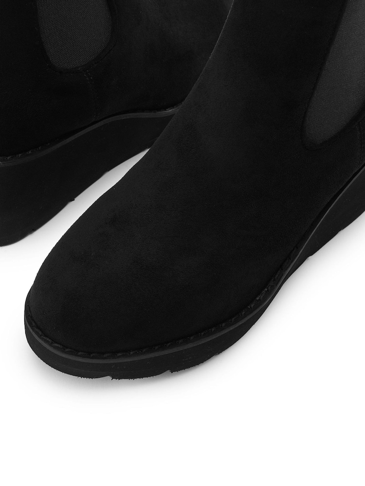 Moda in Pelle Black Allby Wedge Chelsea Boots - Image 4 of 4