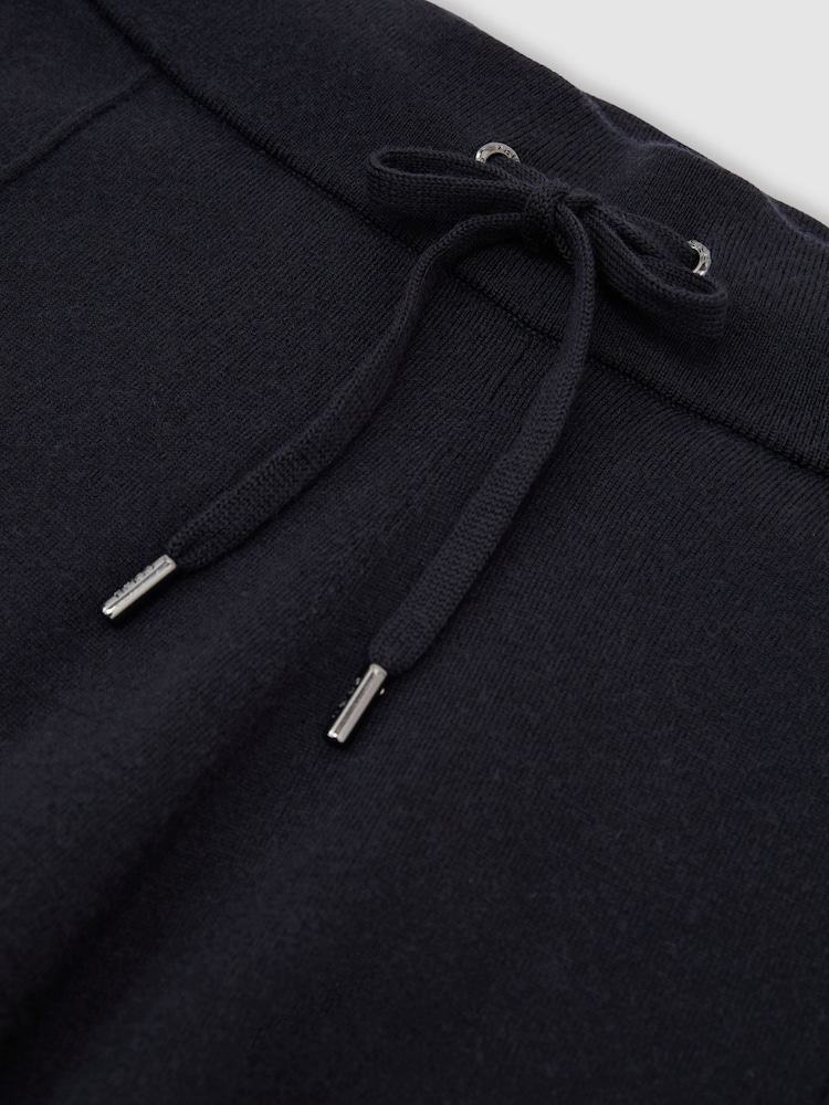 Reiss Navy Wirral Merino Wool-Blend Relaxed-Fit Joggers - Image 8 of 8 Reiss Navy Wirral Merino Wool-Blend Relaxed-Fit Joggers - Image 8 of 8