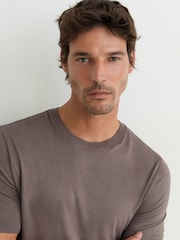 Reiss Mouse Brown Chad Cotton-Modal Crew-Neck Modern-Fit T-Shirt - Image 1 of 6