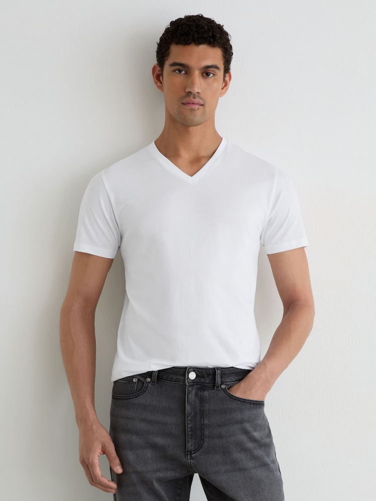 Reiss White Dayton 3 Pack 3-Pack Cotton V-Neck Tailored-Fit T-Shirts - Image 2 of 6 Reiss White Dayton 3 Pack 3-Pack Cotton V-Neck Tailored-Fit T-Shirts - Image 2 of 6