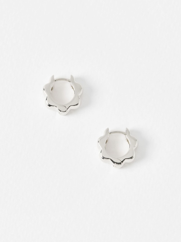 Oliver Bonas Sterling Silver Senna Scalloped Flower Clicker Hoop Earrings - Image 2 of 5