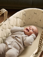 The Little Green Sheep Leaves Quilted Moses Basket & Mattress - Image 2 of 7