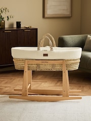 The Little Green Sheep Ecru Muslin Moses Basket & Mattress - Image 4 of 7