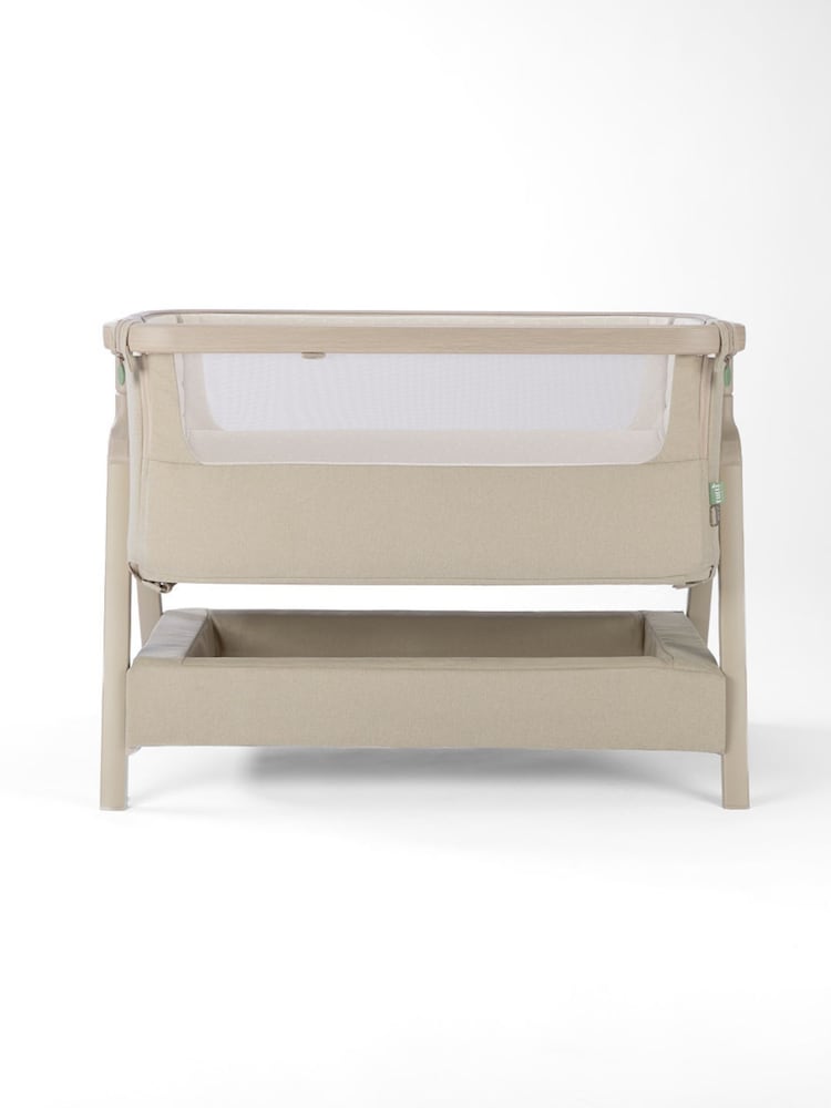 Tutti Bambini Soft Walnut Cocoa CoZee Air2 Bedside Crib - Image 2 of 6 Tutti Bambini Soft Walnut Cocoa CoZee Air2 Bedside Crib - Image 2 of 6