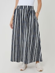 Threadbare Blue Print Jersey A-Line Maxi Skirt - Image 2 of 4