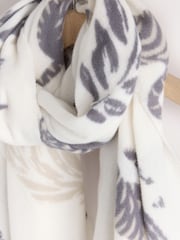 Black/White Leopard Print - Орташа салмақтағы шарф - 3суретінің 2 суреті