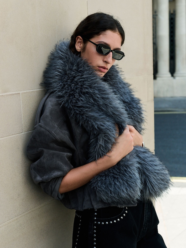 Сұр - Heavyweight Fur Scarf - 3суретінің 1 суреті