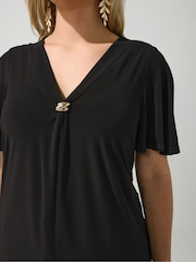 Yours Curve Black London Buckle V-Neck Swing Top - Image 4 of 5