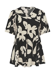 Yours Curve Black Textured Pleated Front Blouse - Image 5 of 5