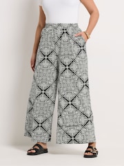 Yours Curve Black Textured Wide Leg Trousers - Image 2 of 5