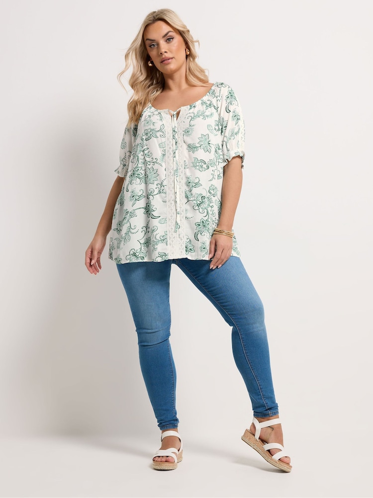 Yours Curve Green Crochet Short Sleeve Boho Top - Image 2 of 4