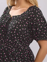 Yours Curve Black Ditsy Floral Midi Dress - Image 4 of 5