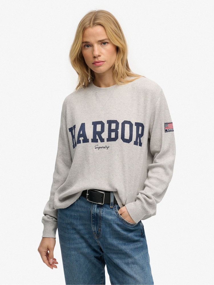 Γκρι - Superdry Αθλητικό Essential Γραφικό Μακρυμάνικη Μπλούζα - Εικόνα 2 από 8