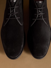 Черный - Russell & Bromley Classic Desert Boots - Изображение 7 7