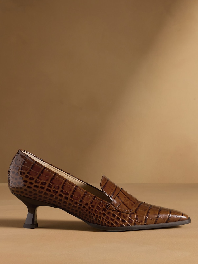 Russell & Bromley Brown Totter Kitten Heel Loafers - Image 2 of 7 Russell & Bromley Brown Totter Kitten Heel Loafers - Image 2 of 7