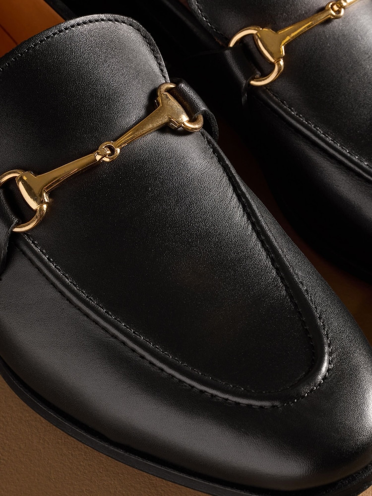 Next：日本 ブラック - Russell & Bromley Farley スムース 