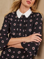 Love & Roses Collar Mini Dress - Image 2 de 4